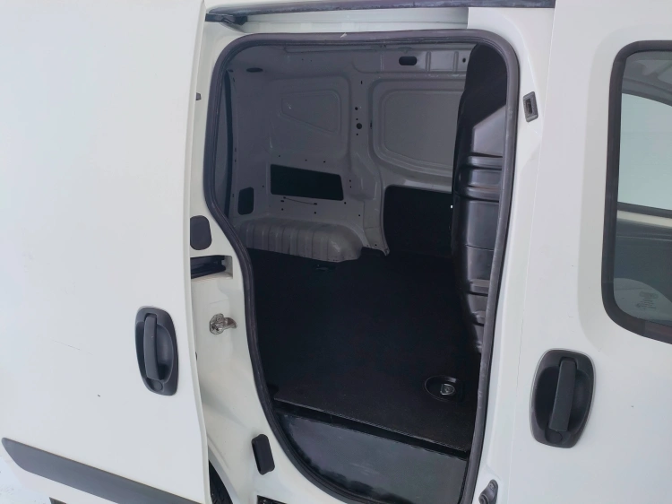 13 - Fiat Fiorino III 2016 Fiorino cargo 1.4 70cv CNG SX E6d-temp