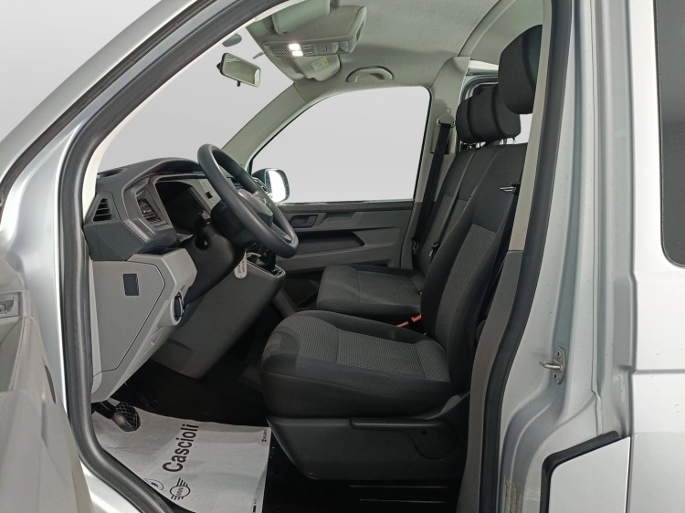 8 - Volkswagen T6.1 Transporter 30 T6.1 Transporter 30 2.0 tdi 110cv kombi Business p.c.