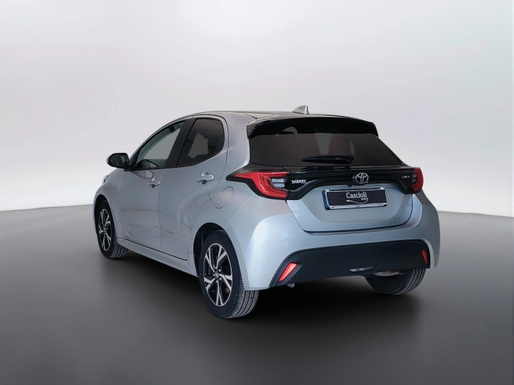 7 - Toyota Yaris Yaris 1.5h Trend