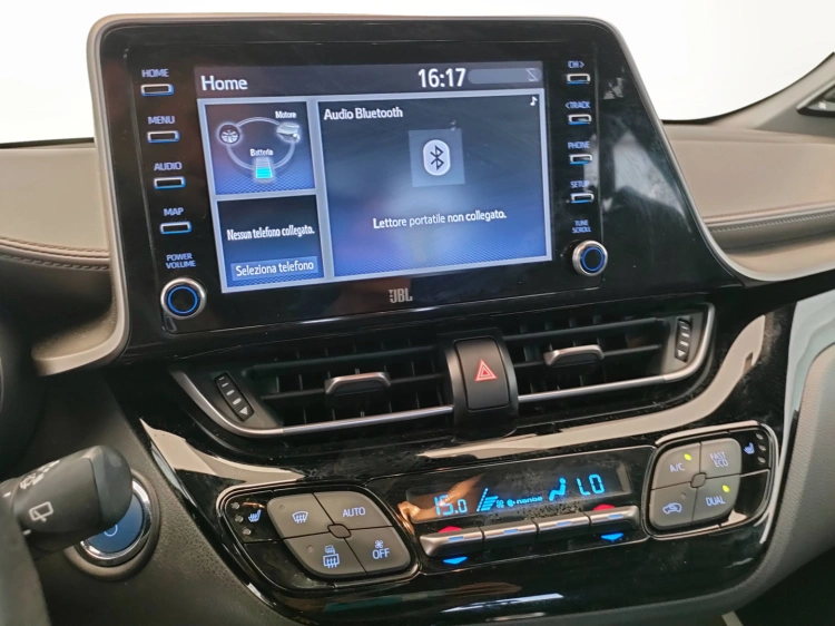 12 - Toyota C-HR C-HR 1.8h Black Edition e-cvt