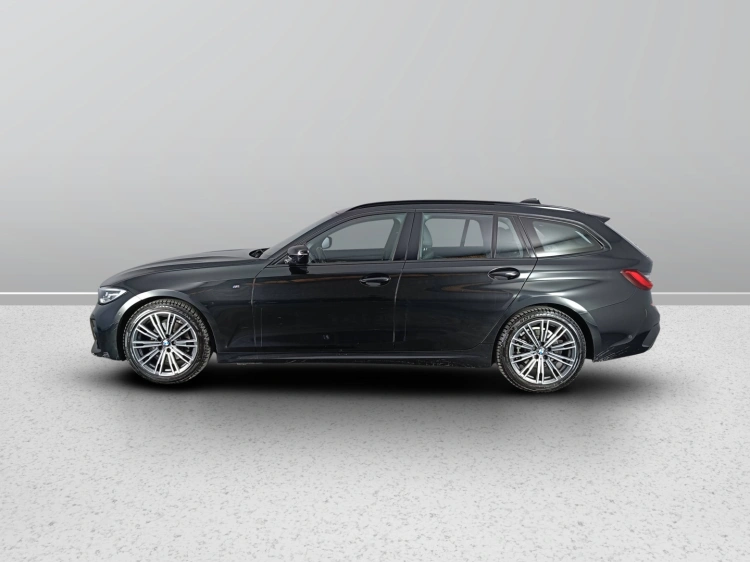 6 - BMW Serie 3 320d Touring mhev 48V xdrive Msport auto