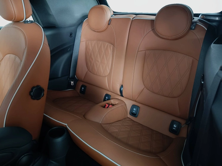 9 - MINI Cooper Mini Cabrio 1.5 Cooper Yours auto