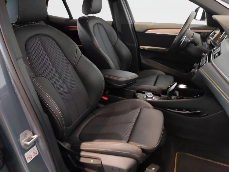 12 - BMW X2 X2 sdrive18d Msport X auto