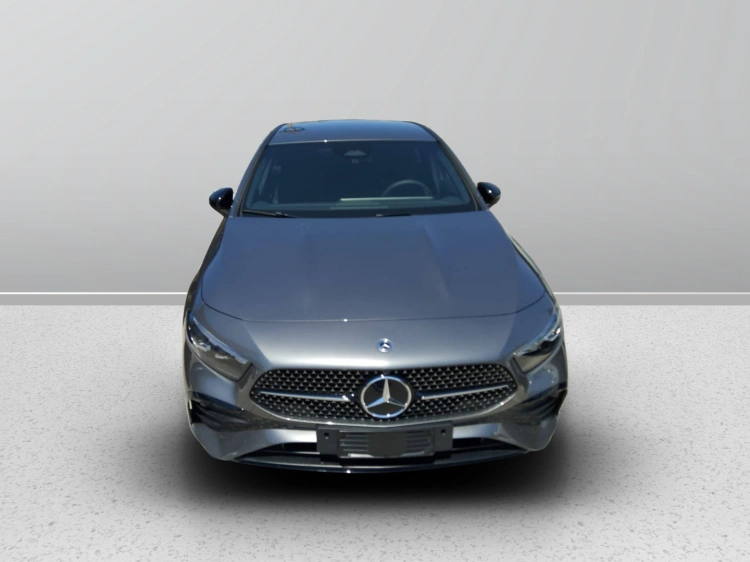 2 - Mercedes-Benz Classe A 180 d Automatic