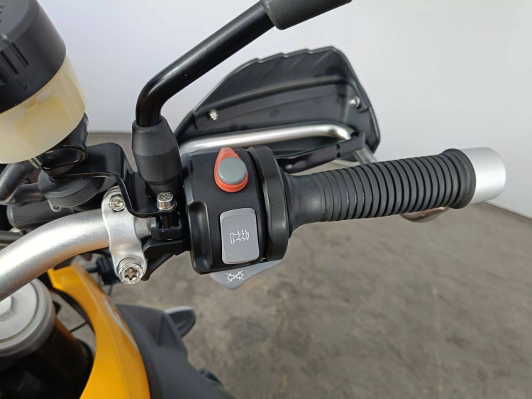 8 - BMW Motorrad GS F 800 GS