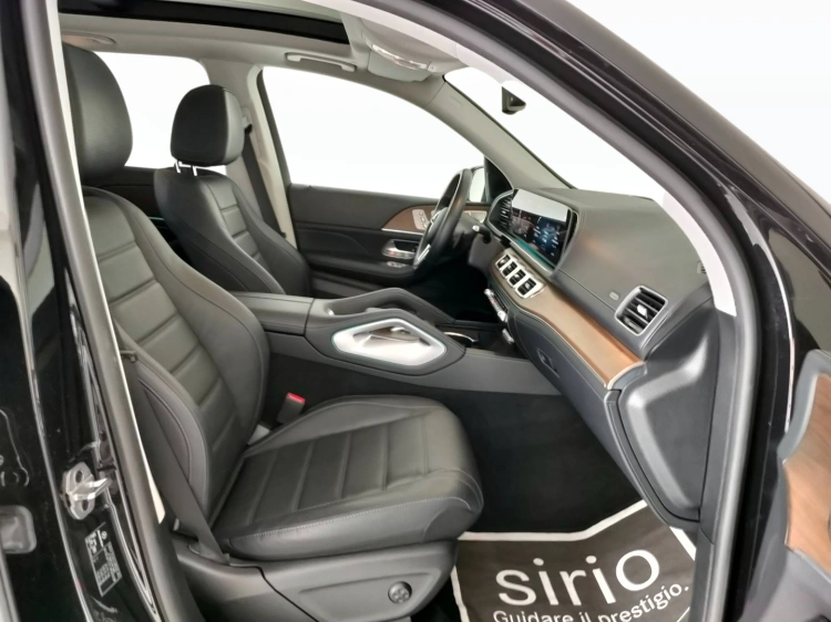 9 - Mercedes-Benz GLE 350 d Premium Plus 4matic auto