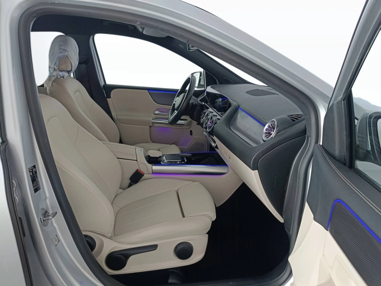 12 - Mercedes-Benz Classe B 180 d Sport Plus auto