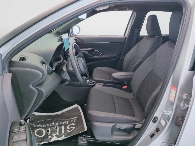 17 - Toyota Yaris Cross Yaris Cross 1.5h Trend fwd 130cv e-cvt