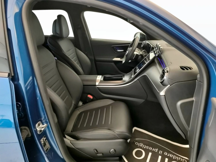 9 - Mercedes-Benz GLC 220 d AMG Line Advanced 4matic auto