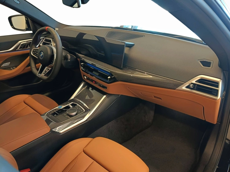 8 - BMW i4 M BMW i4 M60 xDrive Gran Coupé