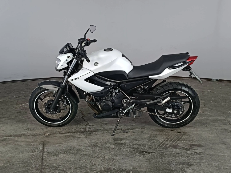 5 - Yamaha XJ XJ6 600