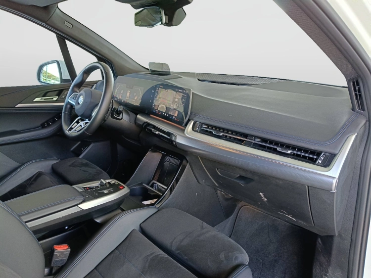 10 - BMW Serie 2 218d Active Tourer Msport auto