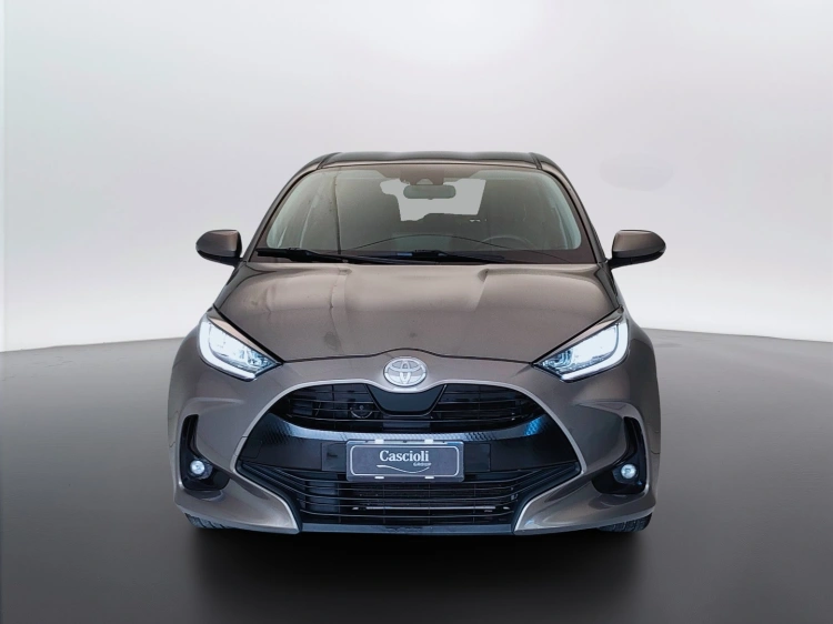 2 - Toyota Yaris Yaris 1.0 Trend