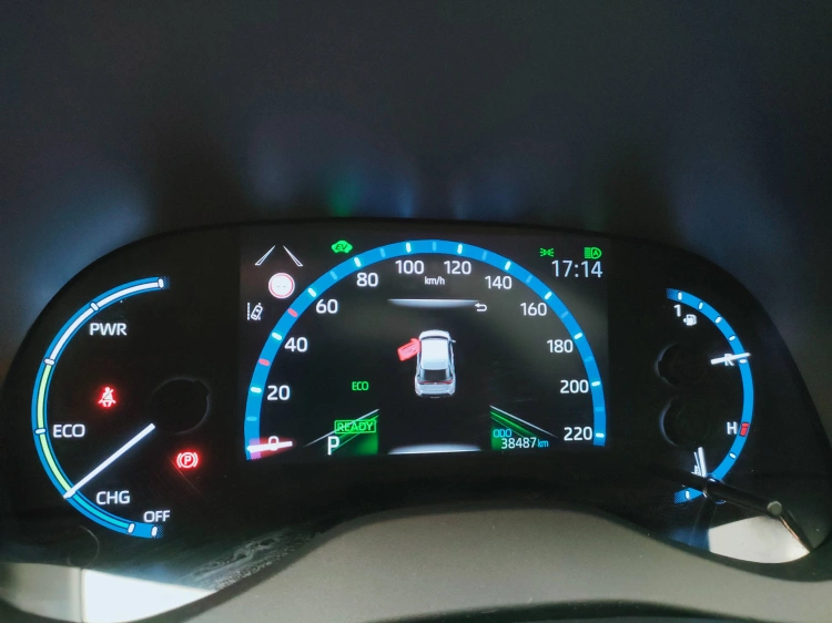 17 - Toyota Yaris Cross Yaris Cross 1.5h Lounge fwd 116cv e-cvt