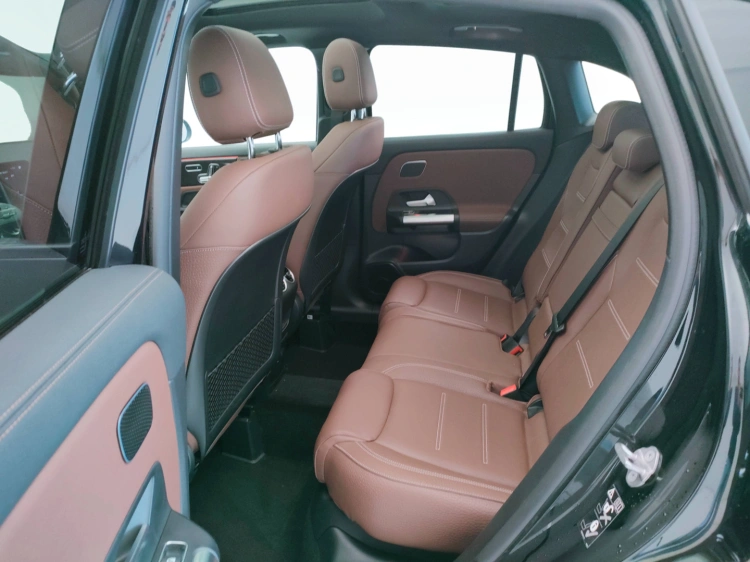 11 - Mercedes AMG GLA GLA AMG 35 4matic auto