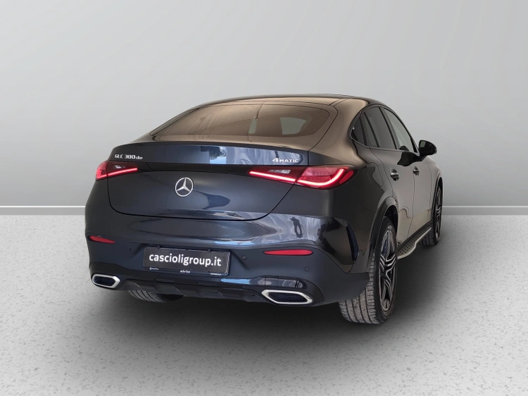 4 - Mercedes-Benz GLC 300 de phev AMG Line Premium Plus 4matic auto
