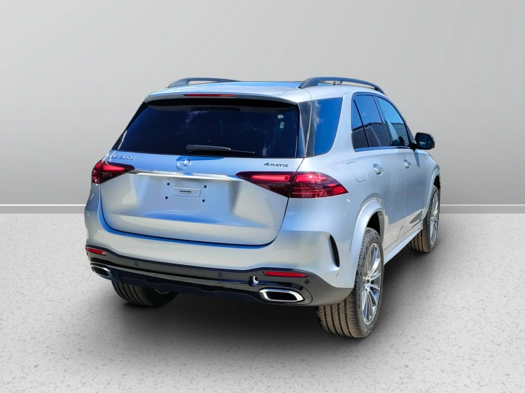 6 - Mercedes-Benz GLE 300 d 4MATIC