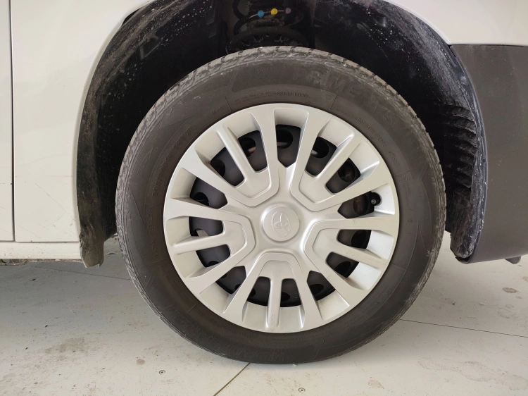 8 - Toyota Professional Proace City Proace City 1.5D 100cv S&S L2 S 10q Active