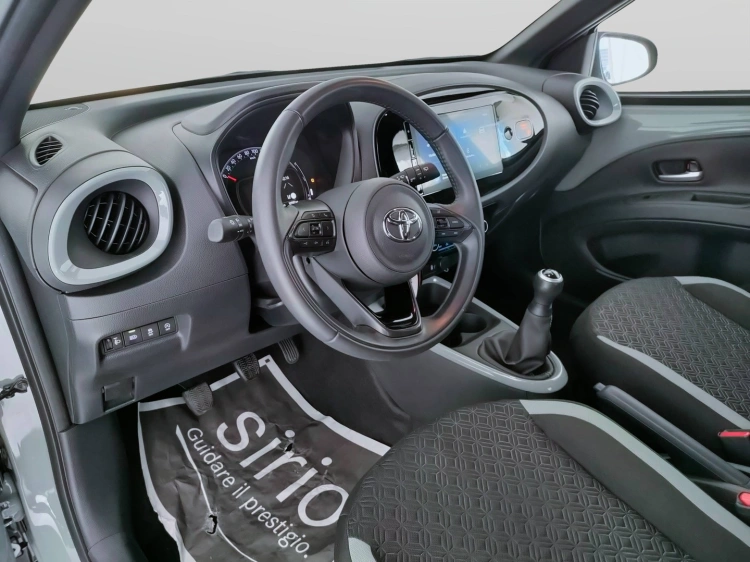 14 - Toyota Aygo X Aygo X 1.0 Trend 72cv