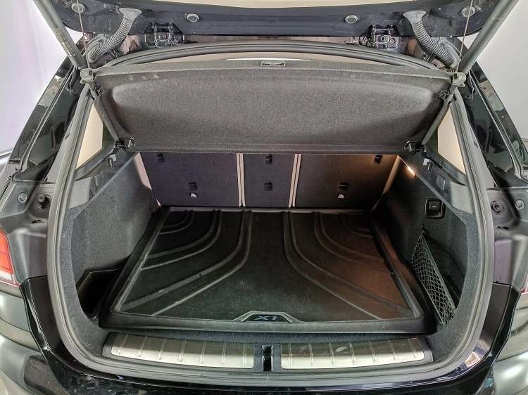 14 - BMW X1 x1 xline 18d