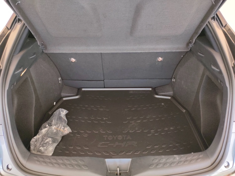 5 - Toyota C-HR C-HR 1.8h Trend e-cvt