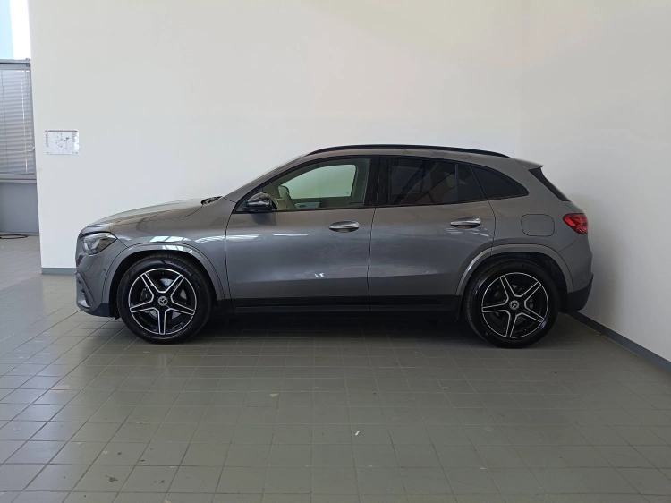 6 - Mercedes-Benz GLA 200 d AMG Line Advanced Plus Tech Edition auto