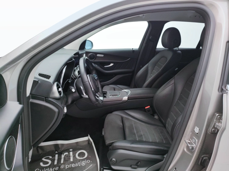 13 - Mercedes-Benz GLC 220 d Premium 4matic auto