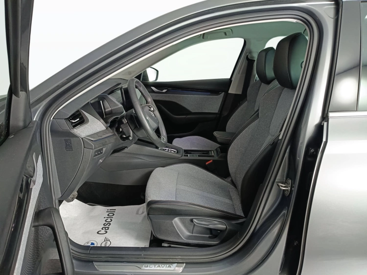 8 - Skoda Octavia Octavia Wagon 1.5 tsi mhev Style 115cv dsg