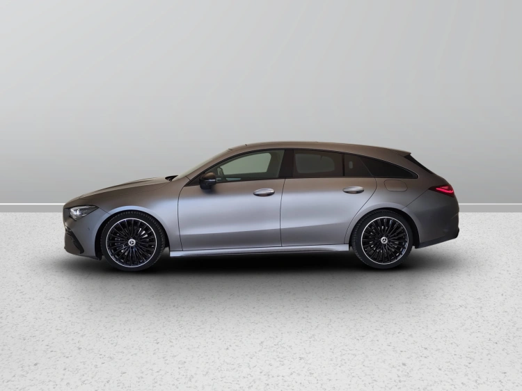 3 - Mercedes-Benz CLA Shooting Brake 200 d AMG Line Premium Plus auto