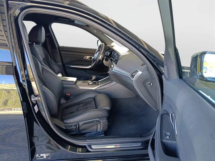 10 - BMW Serie 3 320d Touring mhev 48V xdrive Msport auto