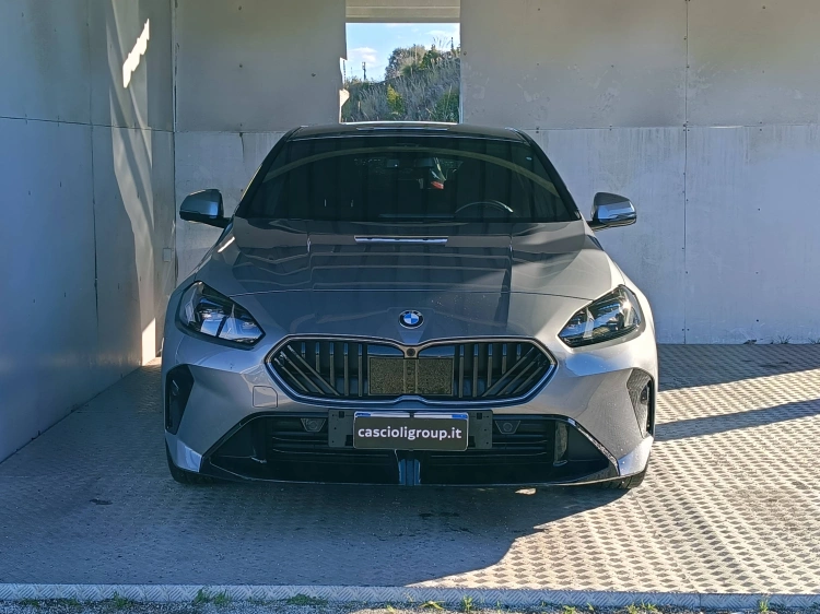 2 - BMW Serie 1 118d MSport Pro auto