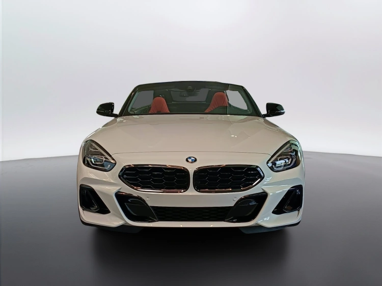 2 - BMW Z4 BMW Z4 sDrive20i