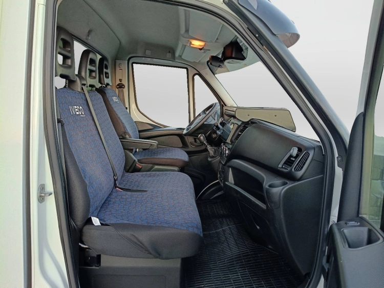 10 - Iveco Modello DAILY 35-160