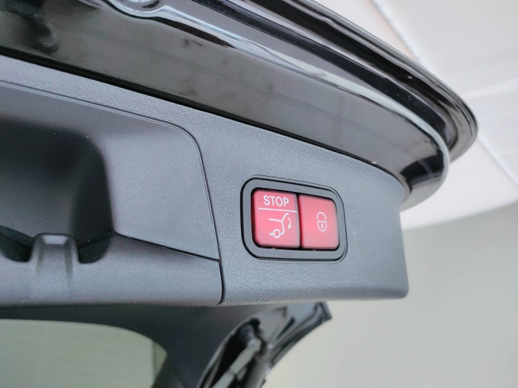 13 - Mercedes-Benz GLA 200 d AMG Line Advanced Plus Digital Edition auto