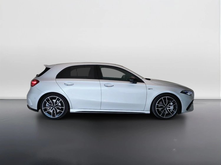 4 - Mercedes-Benz Classe A AMG 35 AMG Line Premium Plus 4matic auto