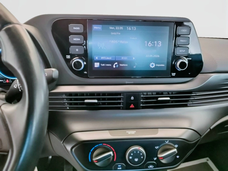 12 - Hyundai i20 i20 1.2 Connectline Gpl