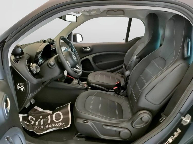 13 - smart fortwo Fortwo eq bluedawn 4,6kW