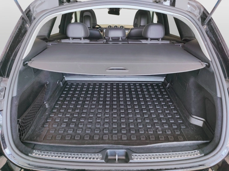 9 - Mercedes-Benz GLC 220 d Advanced Plus 4matic auto