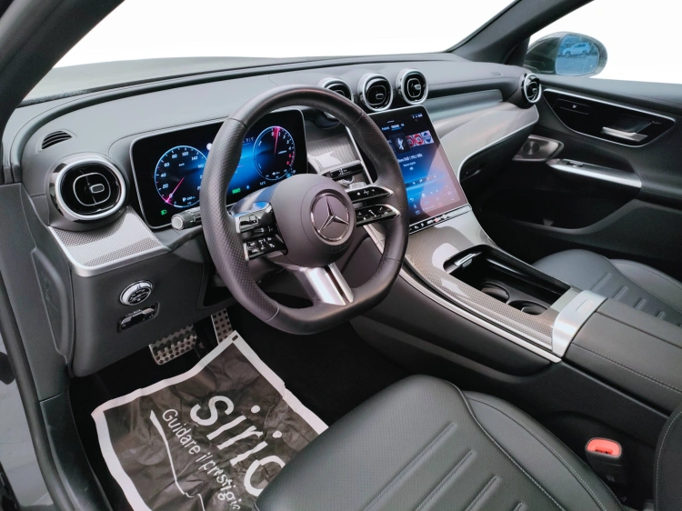 13 - Mercedes-Benz GLC 300 de phev AMG Line Advanced 4matic auto
