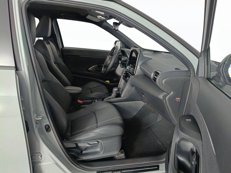11 - Toyota Yaris Cross Yaris Cross 1.5h Premiere awd-i 130cv e-cvt