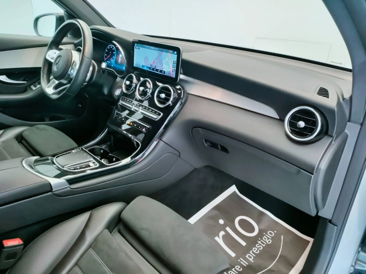 11 - Mercedes-Benz GLC Coupe 300 de phev (eq-power) Premium 4matic auto