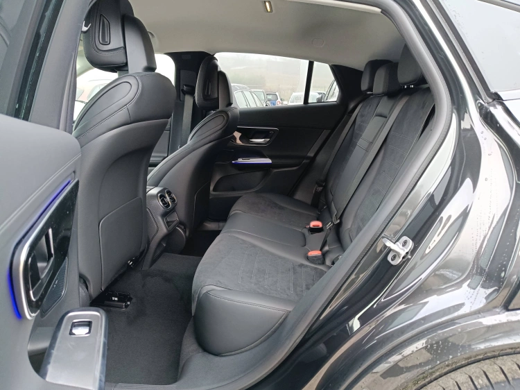 9 - Mercedes-Benz GLC 220 d 4MATIC Coupe