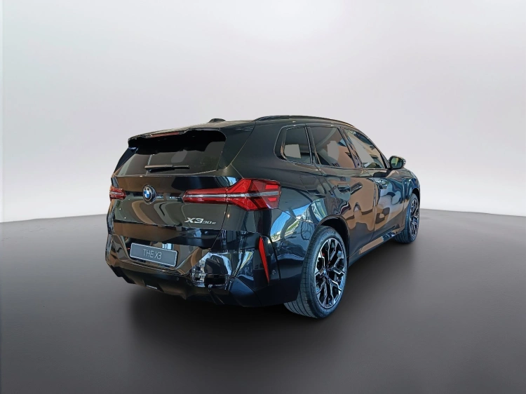 5 - BMW X3 BMW X3 30e xDrive