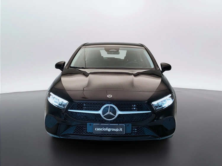 2 - Mercedes-Benz Classe A 180 d Advanced auto