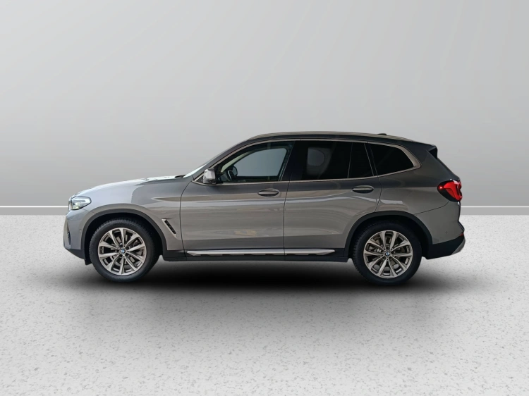 6 - BMW X3 X3 xdrive20d mhev 48V auto