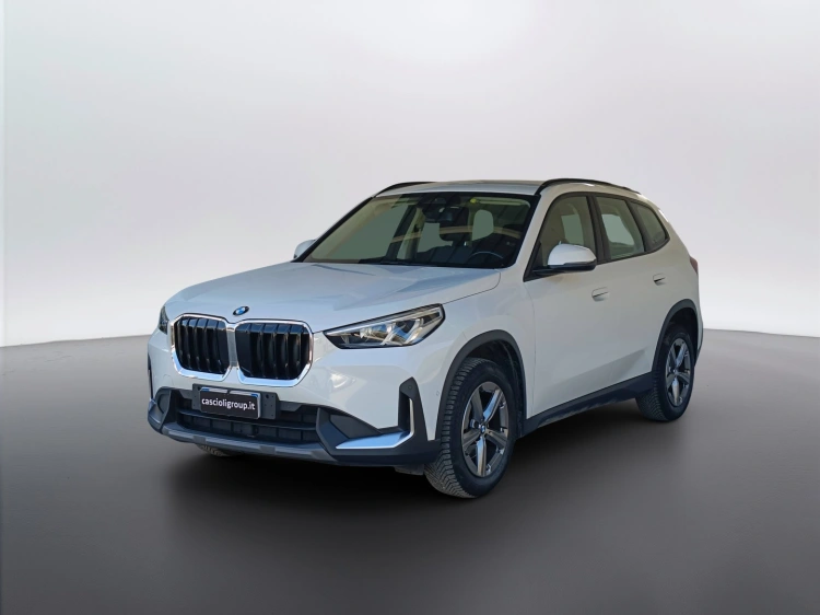 1 - BMW X1 X1 sdrive18d X-Line auto
