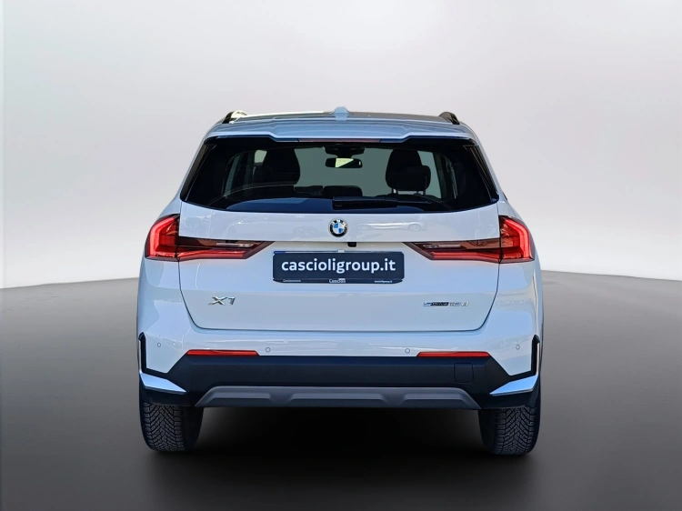 5 - BMW X1 X1 sdrive18d X-Line auto