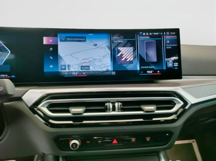 19 - BMW Serie 3 320d Touring mhev 48V xdrive MSport auto