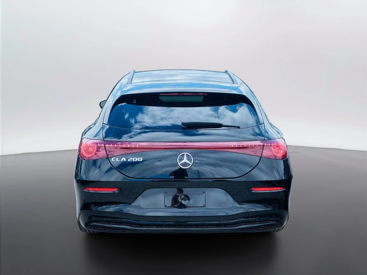 4 - Mercedes-Benz CLA 200 Shooting Brake