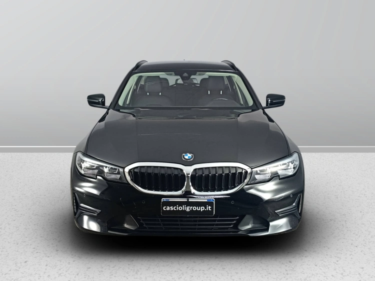 2 - BMW Serie 3 316d Touring mhev 48V auto